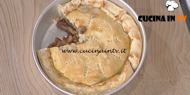 La Prova del Cuoco - Torta rustica con funghi castagne e provola ricetta Renato Salvatori