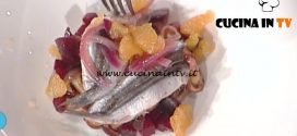 La Prova del Cuoco - Insalata di alici marinate con chiodini e mandarini ricetta Ambra Romani