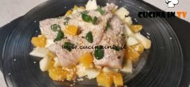 Cotto e mangiato - Filetti di sgombro con arancia e mela verde ricetta Tessa Gelisio