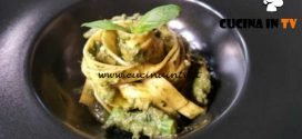 Cotto e mangiato - Tagliatelle al pesto di asparagi ricetta Tessa Gelisio