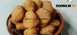 Cotto e mangiato - Crocchette di patate alla paprika ricetta Tessa Gelisio