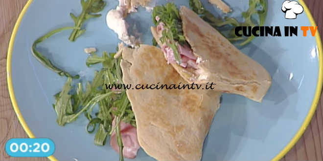 La Prova del Cuoco - Piadina con mortadella patate robiola e rucola ricetta Mauro Improta