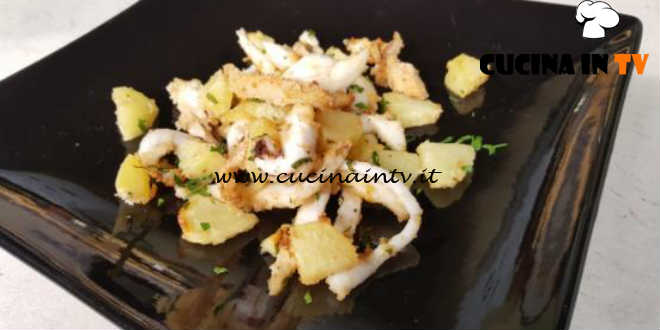 Cotto e mangiato - Seppioline al forno con patate ricetta Tessa Gelisio