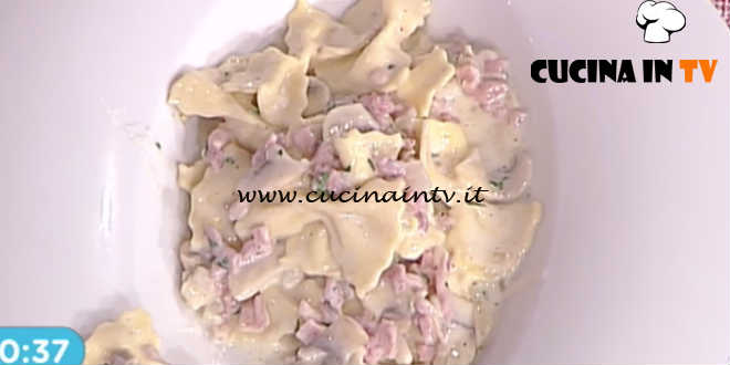 La Prova del Cuoco - Strichetti con prosciutto cotto champignons e crema al formaggio ricetta Riccardo Facchini