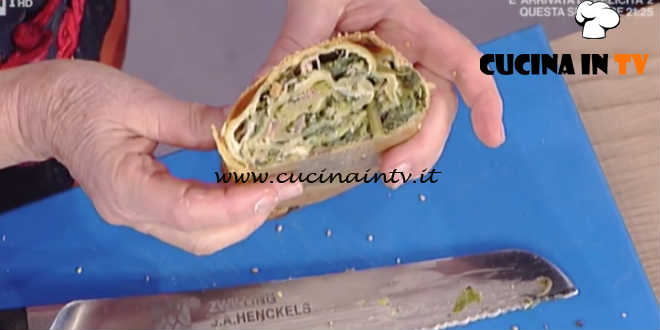 La Prova del Cuoco - Strudel di erbe di campo ricetta Anna Moroni