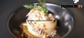 Cotto e mangiato - Linguine alici e finocchietto ricetta Tessa Gelisio