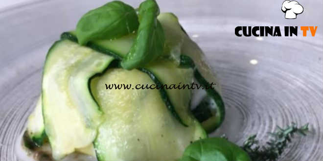 Cotto e mangiato - Sformatino di zucchine e mozzarella ricetta Tessa Gelisio