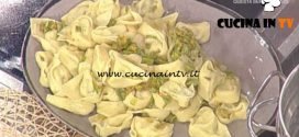 La Prova del Cuoco - Tortelloni robiola e zucchine con salsa ai fiori di zucca ricetta Alessandra Spisni
