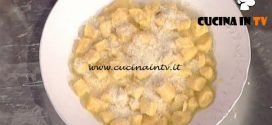 La Prova del Cuoco - Gnocchi di carote con burro salato e mandorle ricetta Daniele Persegani