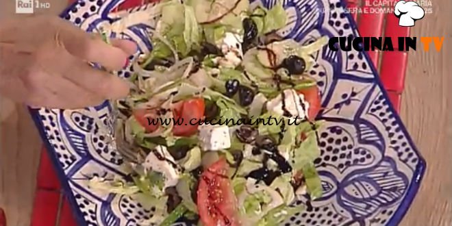 La Prova del Cuoco - Insalata greca con feta arrostita e friggitelli ricetta Mauro Improta