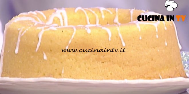 La Prova del Cuoco - Ciambellone soffice all'acqua ricetta Anna Moroni