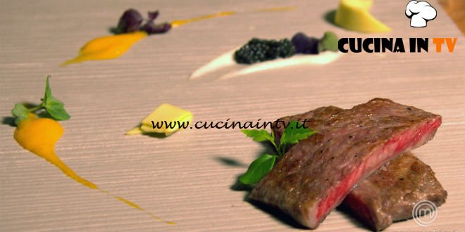 Masterchef Italia 7 - ricetta Kobe con salsa ai frutti esotici caviale e crema di scalogno di Valerio Braschi