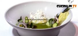 Masterchef Italia 7 - ricetta Zuppa di cetriolo fredda con avocado e latticello di Andreas Caminada