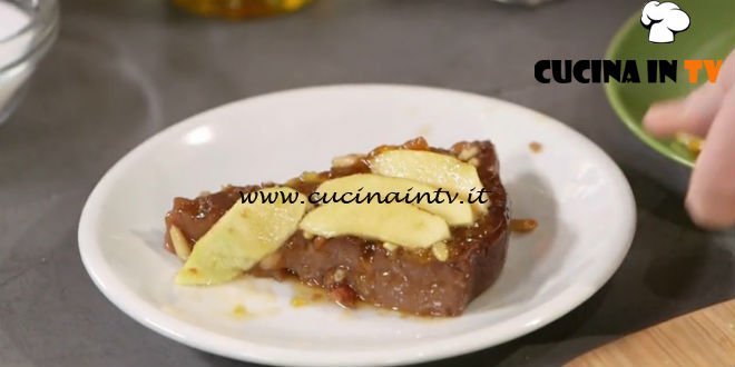 Ricette all'italiana - ricetta Castagnaccio con gratin di mele di Anna Moroni