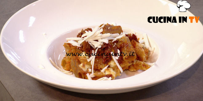 Tronchetto Di Natale Ricetta Benedetta Parodi.Pasticciotto Di Natale Al Forno Ricetta Marco Bianchi Da Natale In Cucina Con Food Network