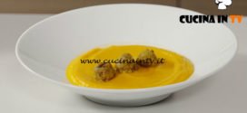 Il gusto della felicità - ricetta Vellutata di zucca con polpette di quinoa lenticchie e curry di Marco Bianchi