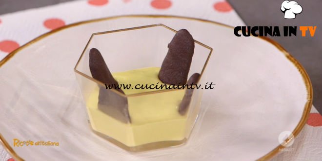 Ricette all'italiana - ricetta Lingue di gatto e zabaione di Anna Moroni