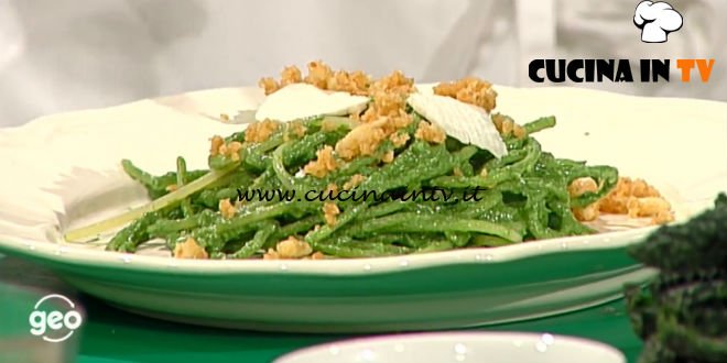 Geo - ricetta Pasta al pesto di cavolo nero croccante di Stefania Grandinetti