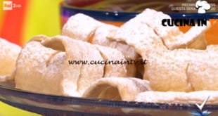 Detto Fatto - ricetta Chiacchiere di Carnevale al forno di Luca Perego