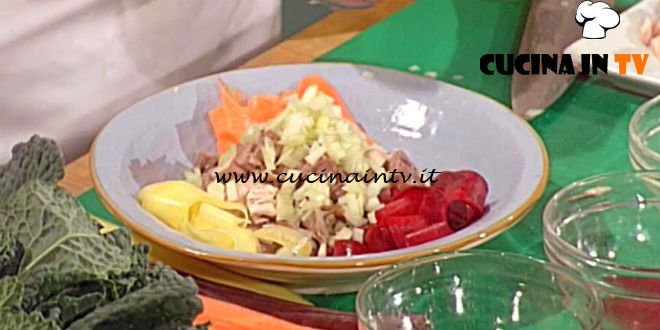 Geo - ricetta Insalatina di carne carote e cuore di sedano di Peppino Tinari