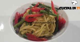 Geo - ricetta Chitarrina con asparagi e pomodoro candito di Giuseppe Tinari