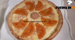 Cotto e mangiato - Crostata di amaretti con crema all'arancia ricetta Tessa Gelisio