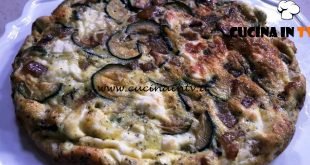 Cotto e mangiato - Frittata zucchine patate e feta ricetta Tessa Gelisio