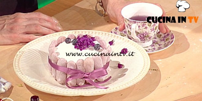 Geo - ricetta Torta alle violette e mirtilli di Alessia Uccellini