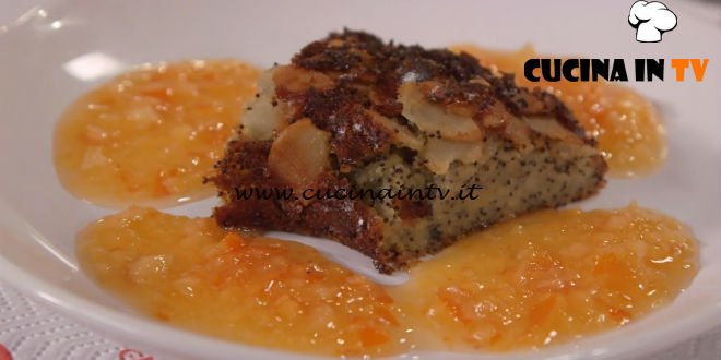 Ricette all'italiana - ricetta Ciambella di patate con salsa di cachi di Anna Moroni