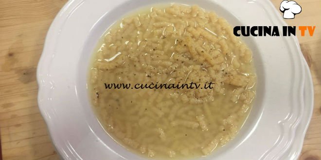 Geo - ricetta Passatelli in brodo alla marchigiana di Anna Maria Pellegrino