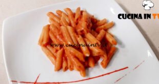 Cotto e mangiato - Penne panna e vodka ricetta Tessa Gelisio