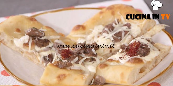 Ricette all'italiana - ricetta Pizza abruzzese di Anna Moroni