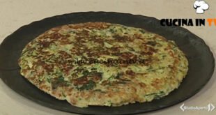 Cotto e mangiato - Frittata di cipollotti zucchine e spinacini ricetta Tessa Gelisio