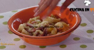 Ricette all'italiana - ricetta Gnocchi di patate con porri e speck di Anna Moroni