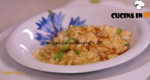 Ricette all'italiana - ricetta Risotto con fiori di zucchine e gamberi di Anna Moroni