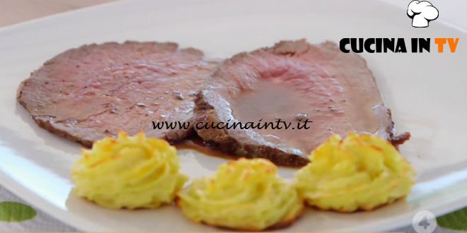 Ricette all'italiana - ricetta Roast beef con patate duchessa di Anna Moroni