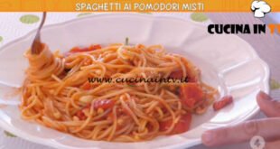 Ricette all'italiana - ricetta Spaghetti al pomodoro di Anna Moroni