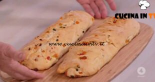 Ricette all'italiana - ricetta Baguette ripiena di verdure di Anna Moroni