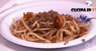 Ricette all'italiana - ricetta Umbricelli al ragù d'oca di Anna Moroni