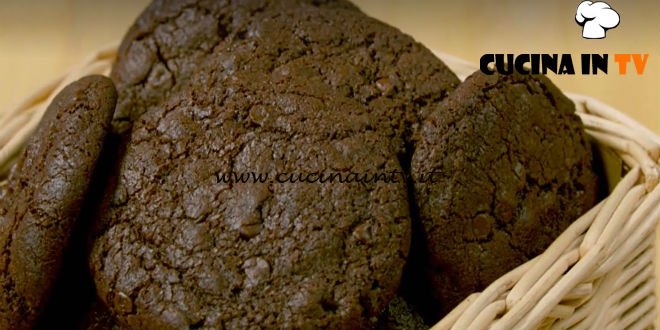 Fatto in casa per voi - ricetta Cookies al cioccolato di Benedetta Rossi