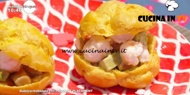 Mattino Cinque - ricetta Bignè agli scampi e avocado di Samya