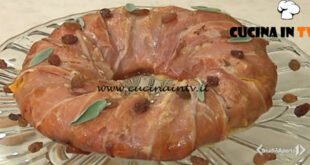 Cotto e mangiato - Ciambella speck zucca e gorgonzola ricetta Tessa Gelisio