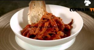 Pane Olio e Fantasia - ricetta Moscardini in umido di Enrica Della Martira