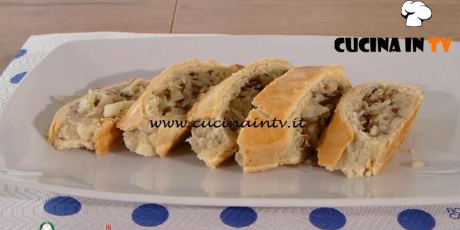 Ricette all'italiana - ricetta strudel di lenticchie di Anna Moroni