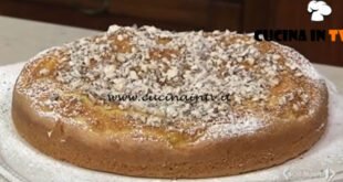 Cotto e mangiato - Torta pesche e mandorle ricetta Tessa Gelisio