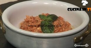 Cotto e mangiato - Uova strapazzate al pomodoro ricetta Tessa Gelisio