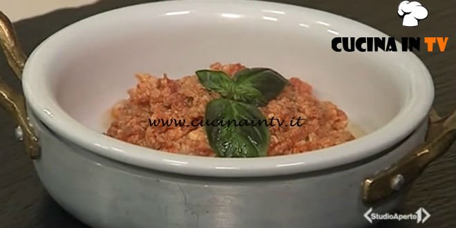 Cotto e mangiato - Uova strapazzate al pomodoro ricetta Tessa Gelisio