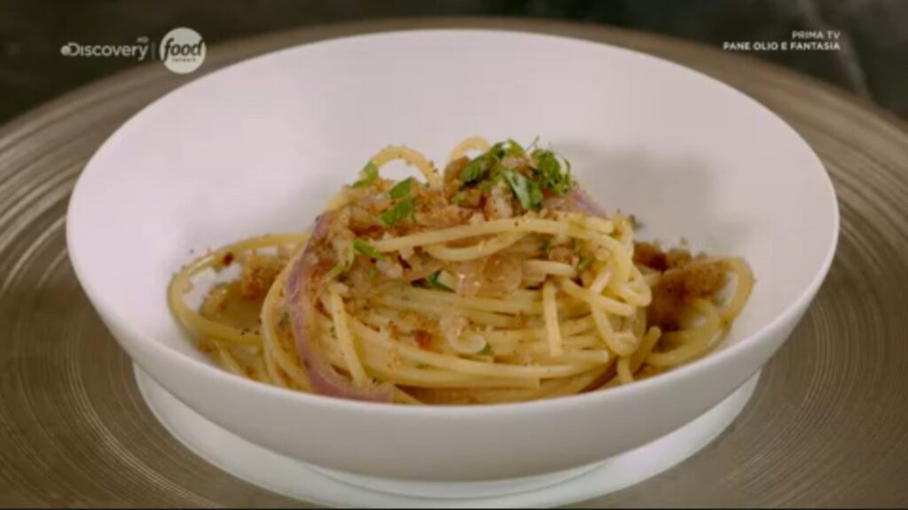 Pane Olio e Fantasia - ricetta Pasta con le briciole di Enrica Della Martira