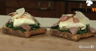 Cotto e mangiato - Crostini di cavolo nero e uova fagottino ricetta Tessa Gelisio