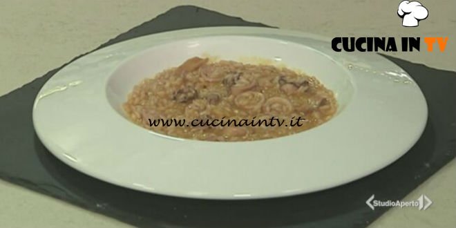 Cotto e mangiato - Risotto con calamari e pomodorini gialli ricetta Tessa Gelisio